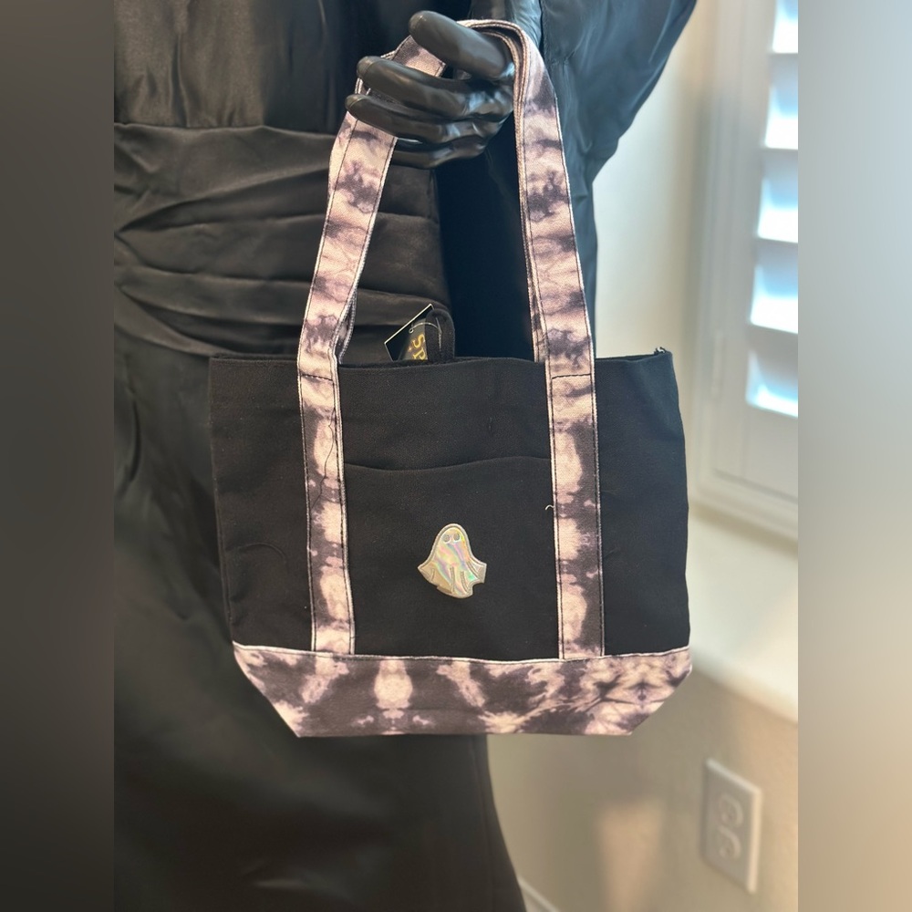Spirit Halloween Ghost Canvas mini tote 2025